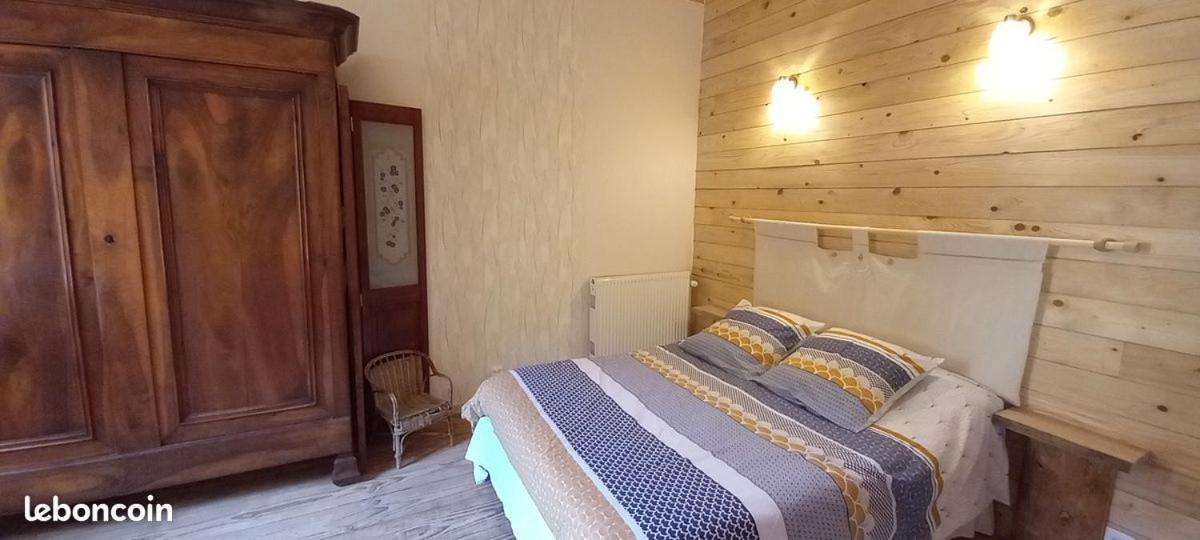 Appartement De Charme Dans Une Maison Isolee Presilly  Exteriör bild