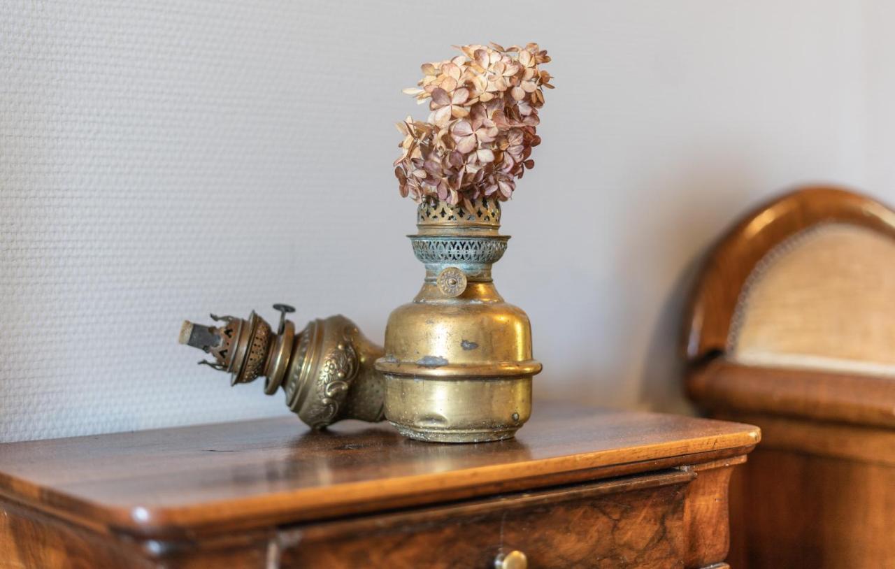 Appartement De Charme Dans Une Maison Isolee Presilly  Exteriör bild